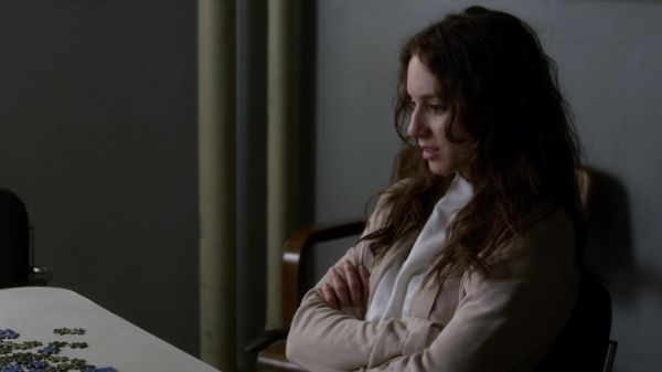 Pretty_Little_Liars_S03E22_BluRay_Rip_720p_Dual_Audio_WWW_TORRENTDOSFILMES_COM_0656.jpg