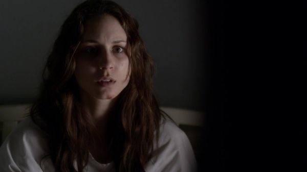 Pretty_Little_Liars_S03E22_BluRay_Rip_720p_Dual_Audio_WWW_TORRENTDOSFILMES_COM_0914.jpg