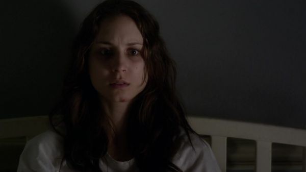 Pretty_Little_Liars_S03E22_BluRay_Rip_720p_Dual_Audio_WWW_TORRENTDOSFILMES_COM_0929.jpg