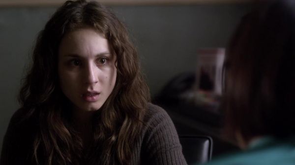 Pretty_Little_Liars_S03E22_BluRay_Rip_720p_Dual_Audio_WWW_TORRENTDOSFILMES_COM_1163.jpg