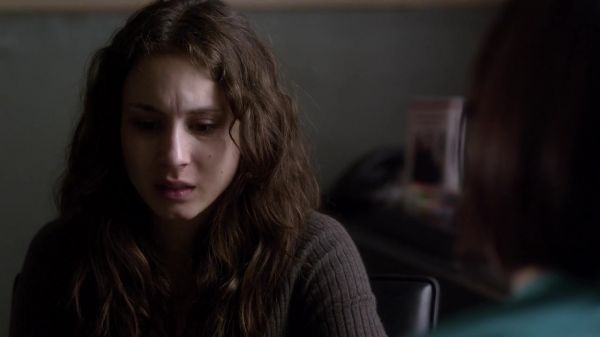 Pretty_Little_Liars_S03E22_BluRay_Rip_720p_Dual_Audio_WWW_TORRENTDOSFILMES_COM_1174.jpg