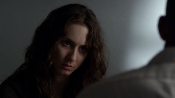 Pretty_Little_Liars_S03E22_BluRay_Rip_720p_Dual_Audio_WWW_TORRENTDOSFILMES_COM_1293.jpg