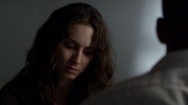 Pretty_Little_Liars_S03E22_BluRay_Rip_720p_Dual_Audio_WWW_TORRENTDOSFILMES_COM_1299.jpg