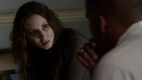 Pretty_Little_Liars_S03E22_BluRay_Rip_720p_Dual_Audio_WWW_TORRENTDOSFILMES_COM_1422.jpg