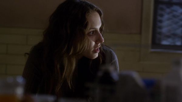 Pretty_Little_Liars_S03E22_BluRay_Rip_720p_Dual_Audio_WWW_TORRENTDOSFILMES_COM_1432.jpg