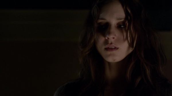 Pretty_Little_Liars_S03E22_BluRay_Rip_720p_Dual_Audio_WWW_TORRENTDOSFILMES_COM_1520.jpg