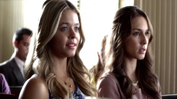 Pretty_Little_Liars_S03E22_BluRay_Rip_720p_Dual_Audio_WWW_TORRENTDOSFILMES_COM_1555.jpg