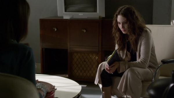Pretty_Little_Liars_S03E22_BluRay_Rip_720p_Dual_Audio_WWW_TORRENTDOSFILMES_COM_2146.jpg