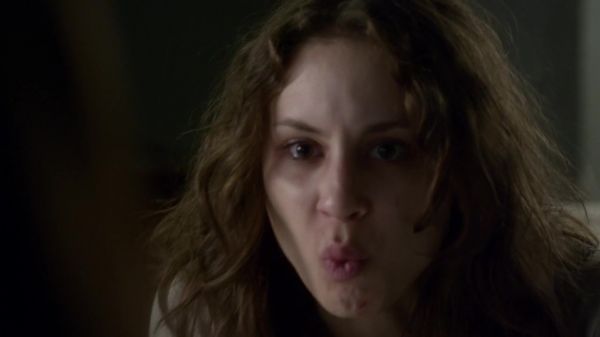 Pretty_Little_Liars_S03E22_BluRay_Rip_720p_Dual_Audio_WWW_TORRENTDOSFILMES_COM_2167.jpg
