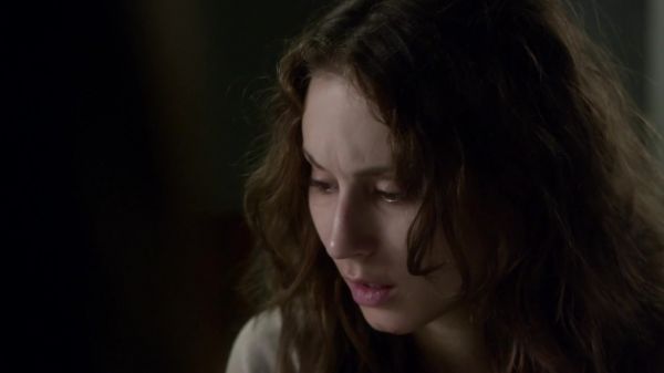 Pretty_Little_Liars_S03E22_BluRay_Rip_720p_Dual_Audio_WWW_TORRENTDOSFILMES_COM_2189.jpg