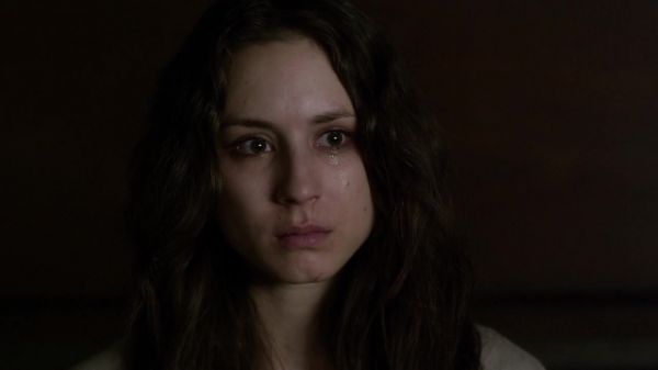 Pretty_Little_Liars_S03E22_BluRay_Rip_720p_Dual_Audio_WWW_TORRENTDOSFILMES_COM_2547.jpg