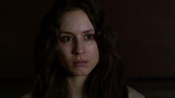 Pretty_Little_Liars_S03E22_BluRay_Rip_720p_Dual_Audio_WWW_TORRENTDOSFILMES_COM_2548.jpg