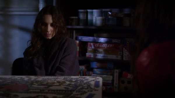 Pretty_Little_Liars_S03E23_BluRay_Rip_720p_Dual_Audio_WWW_TORRENTDOSFILMES_COM_0080.jpg