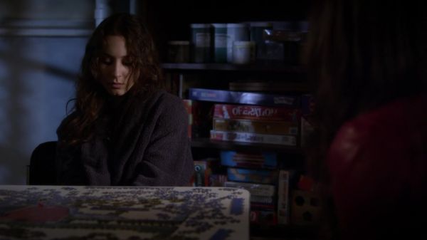 Pretty_Little_Liars_S03E23_BluRay_Rip_720p_Dual_Audio_WWW_TORRENTDOSFILMES_COM_0081.jpg