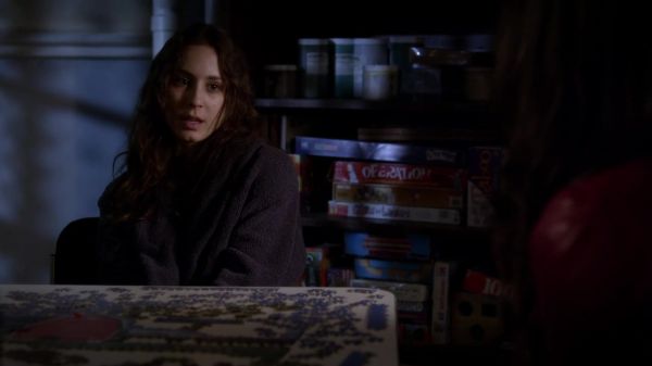 Pretty_Little_Liars_S03E23_BluRay_Rip_720p_Dual_Audio_WWW_TORRENTDOSFILMES_COM_0089.jpg
