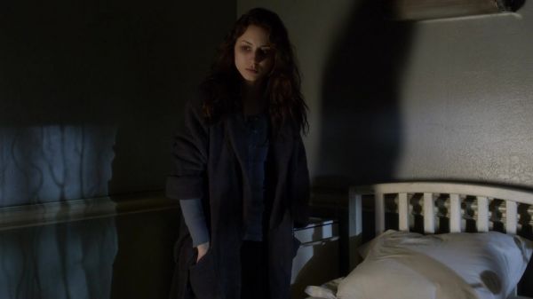 Pretty_Little_Liars_S03E23_BluRay_Rip_720p_Dual_Audio_WWW_TORRENTDOSFILMES_COM_0204.jpg