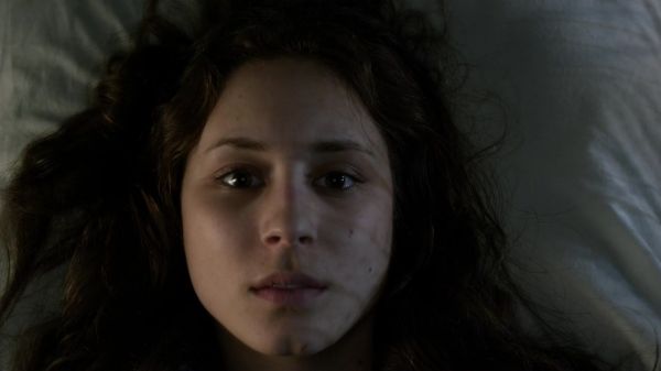 Pretty_Little_Liars_S03E23_BluRay_Rip_720p_Dual_Audio_WWW_TORRENTDOSFILMES_COM_0214.jpg