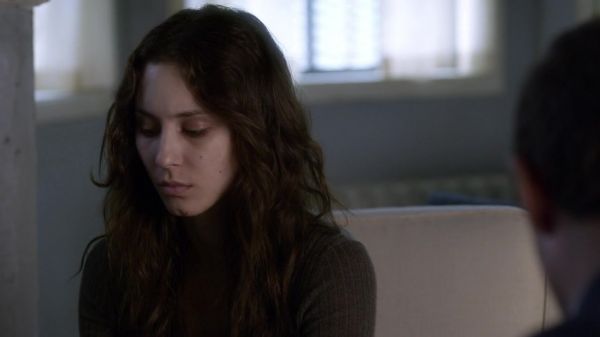Pretty_Little_Liars_S03E23_BluRay_Rip_720p_Dual_Audio_WWW_TORRENTDOSFILMES_COM_0571.jpg