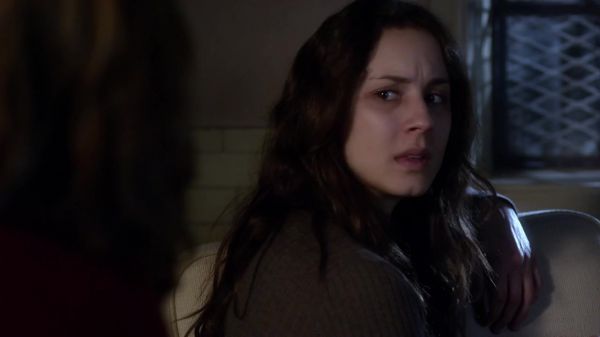 Pretty_Little_Liars_S03E23_BluRay_Rip_720p_Dual_Audio_WWW_TORRENTDOSFILMES_COM_0877.jpg