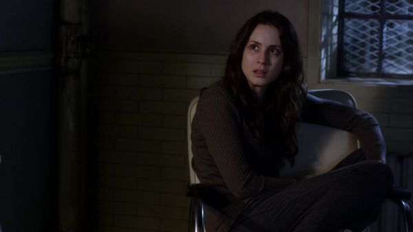 Pretty_Little_Liars_S03E23_BluRay_Rip_720p_Dual_Audio_WWW_TORRENTDOSFILMES_COM_1001.jpg