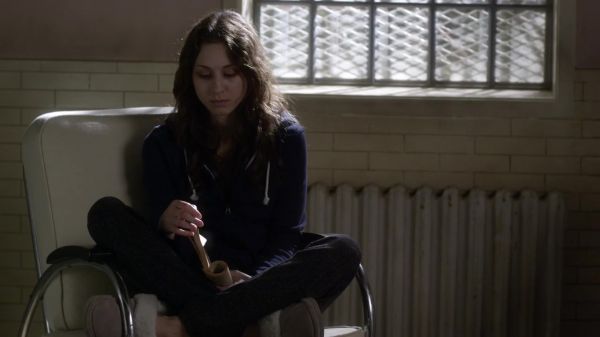 Pretty_Little_Liars_S03E23_BluRay_Rip_720p_Dual_Audio_WWW_TORRENTDOSFILMES_COM_1353.jpg