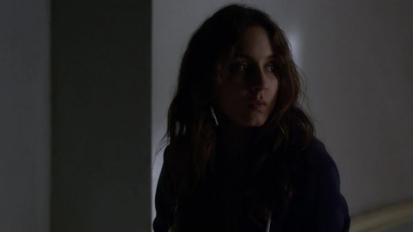 Pretty_Little_Liars_S03E23_BluRay_Rip_720p_Dual_Audio_WWW_TORRENTDOSFILMES_COM_1378.jpg