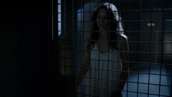 Pretty_Little_Liars_S03E23_BluRay_Rip_720p_Dual_Audio_WWW_TORRENTDOSFILMES_COM_1971.jpg