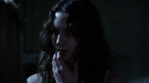 Pretty_Little_Liars_S03E23_BluRay_Rip_720p_Dual_Audio_WWW_TORRENTDOSFILMES_COM_2054.jpg