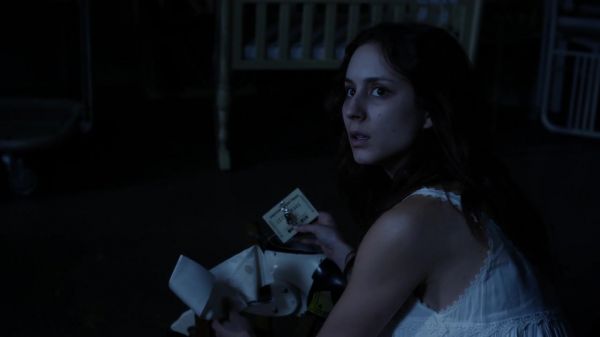 Pretty_Little_Liars_S03E23_BluRay_Rip_720p_Dual_Audio_WWW_TORRENTDOSFILMES_COM_2126.jpg