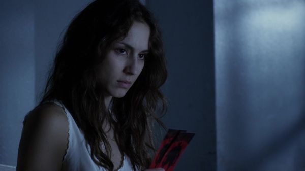 Pretty_Little_Liars_S03E23_BluRay_Rip_720p_Dual_Audio_WWW_TORRENTDOSFILMES_COM_2589.jpg