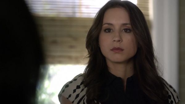 Pretty_Little_Liars_S03E24_BluRay_Rip_720p_Dual_Audio_WWW_TORRENTDOSFILMES_COM_0154.jpg