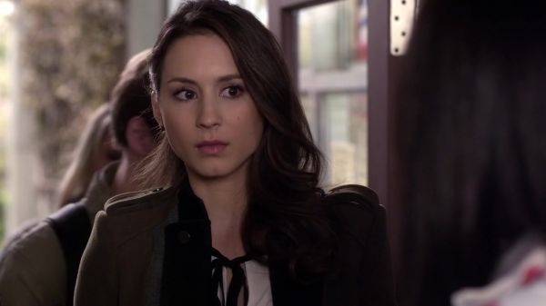 Pretty_Little_Liars_S03E24_BluRay_Rip_720p_Dual_Audio_WWW_TORRENTDOSFILMES_COM_0346.jpg