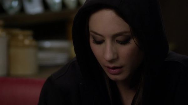 Pretty_Little_Liars_S03E24_BluRay_Rip_720p_Dual_Audio_WWW_TORRENTDOSFILMES_COM_0896.jpg