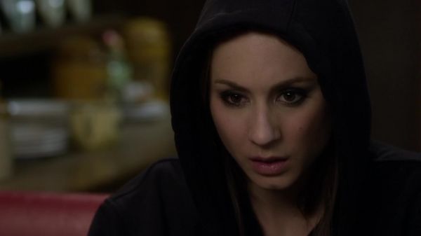 Pretty_Little_Liars_S03E24_BluRay_Rip_720p_Dual_Audio_WWW_TORRENTDOSFILMES_COM_0947.jpg