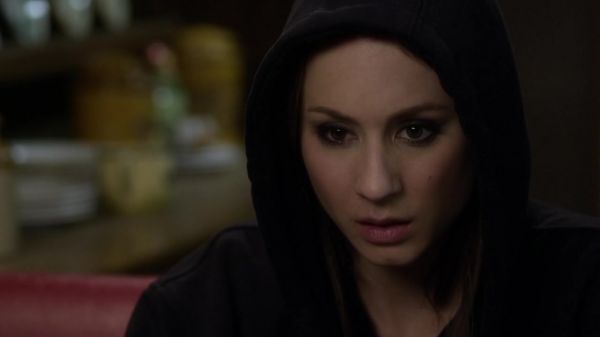 Pretty_Little_Liars_S03E24_BluRay_Rip_720p_Dual_Audio_WWW_TORRENTDOSFILMES_COM_0948.jpg