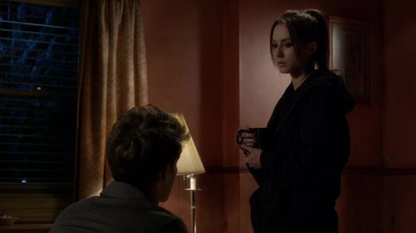 Pretty_Little_Liars_S03E24_BluRay_Rip_720p_Dual_Audio_WWW_TORRENTDOSFILMES_COM_1113.jpg