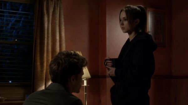 Pretty_Little_Liars_S03E24_BluRay_Rip_720p_Dual_Audio_WWW_TORRENTDOSFILMES_COM_1115.jpg