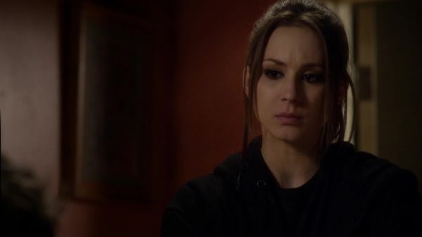 Pretty_Little_Liars_S03E24_BluRay_Rip_720p_Dual_Audio_WWW_TORRENTDOSFILMES_COM_1136.jpg