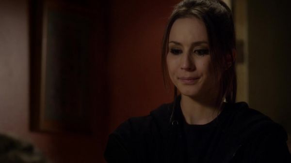 Pretty_Little_Liars_S03E24_BluRay_Rip_720p_Dual_Audio_WWW_TORRENTDOSFILMES_COM_1164.jpg