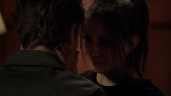 Pretty_Little_Liars_S03E24_BluRay_Rip_720p_Dual_Audio_WWW_TORRENTDOSFILMES_COM_1180.jpg