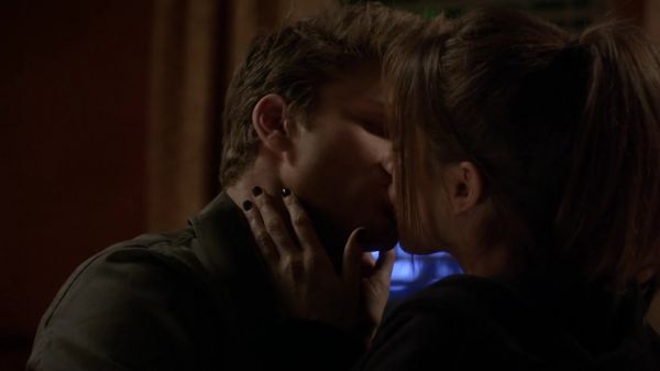 Pretty_Little_Liars_S03E24_BluRay_Rip_720p_Dual_Audio_WWW_TORRENTDOSFILMES_COM_1192.jpg
