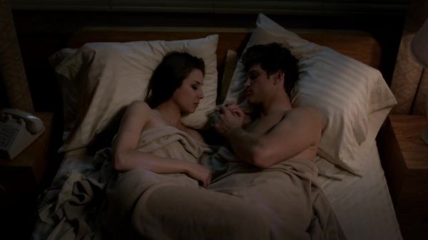 Pretty_Little_Liars_S03E24_BluRay_Rip_720p_Dual_Audio_WWW_TORRENTDOSFILMES_COM_1411.jpg