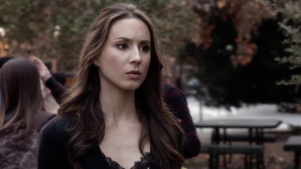 Pretty_Little_Liars_S03E24_BluRay_Rip_720p_Dual_Audio_WWW_TORRENTDOSFILMES_COM_1549.jpg