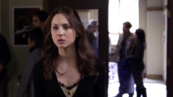 Pretty_Little_Liars_S03E24_BluRay_Rip_720p_Dual_Audio_WWW_TORRENTDOSFILMES_COM_1571.jpg
