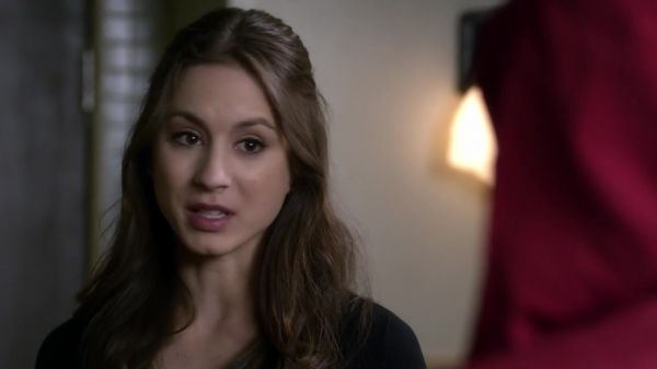 Pretty_Little_Liars_S03E24_BluRay_Rip_720p_Dual_Audio_WWW_TORRENTDOSFILMES_COM_1692.jpg