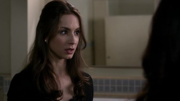 Pretty_Little_Liars_S03E24_BluRay_Rip_720p_Dual_Audio_WWW_TORRENTDOSFILMES_COM_1714.jpg