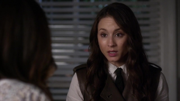 Pretty_Little_Liars_S05E10_Mini_720p_WEB-DL_Dual_RMZ-Dinho_2354.jpg