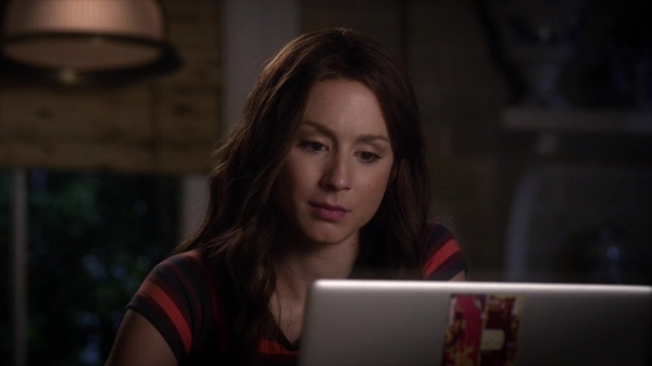 Pretty_Little_Liars_S05E11_Mini_720p_WEB-DL_Dual_RMZ-Dinho_1882.jpg