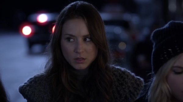 Pretty_Little_Liars_S05E13_Mini_720p_WEB-DL_Dual_RMZ-Dinho_0208.jpg
