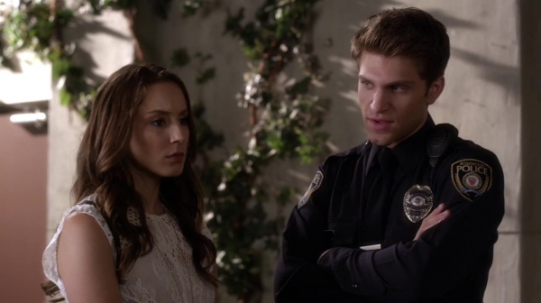 Pretty_Little_Liars_S05E15_Mini_720p_WEB-DL_Dual_RMZ-Dinho_0182.jpg